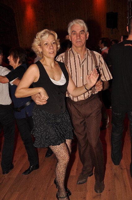 min 2009 11 29 station danse 083